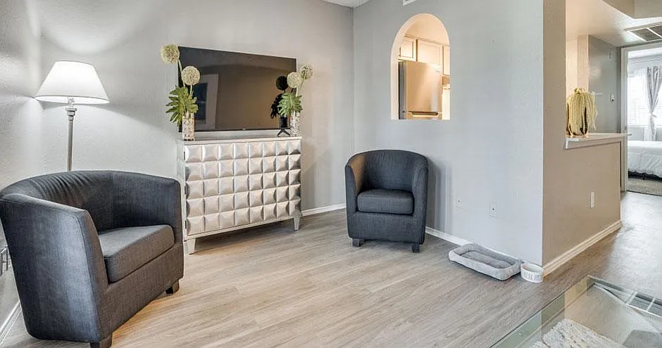 Mateo Apartment Homes — Photo 4
