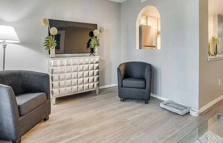 Mateo Apartment Homes — Photo 4