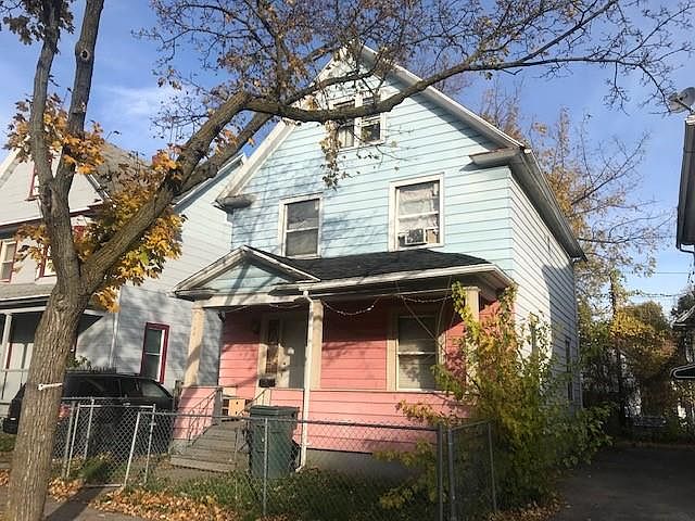2nd image of 68 Roycroft Dr