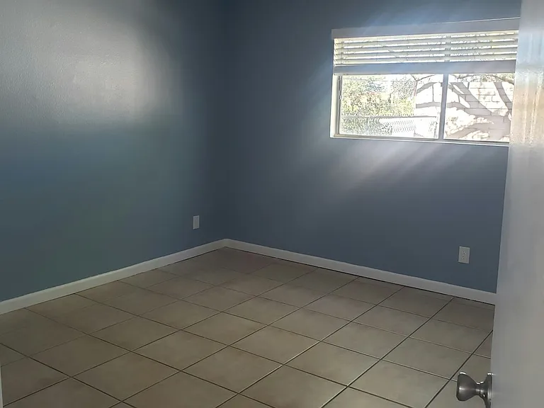 1st bedroom
