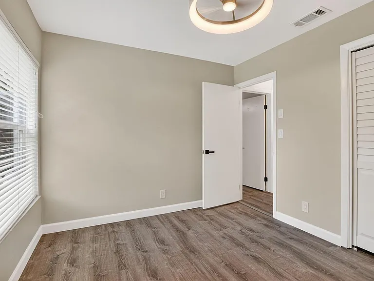 3068 NW 25th Way — Photo 28