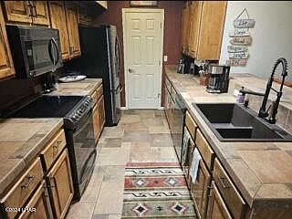 5th image of 3155 Bermuda Ct