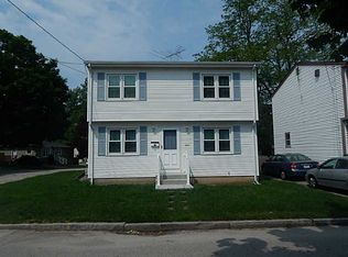 100 Standish Ave, Providence, RI 02909