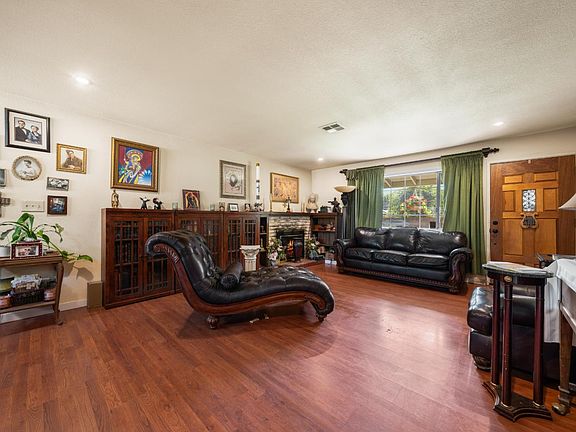 4th image of 5924 Illinois Ave