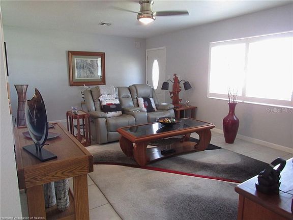 3rd image of 51 Quail Roost Rd