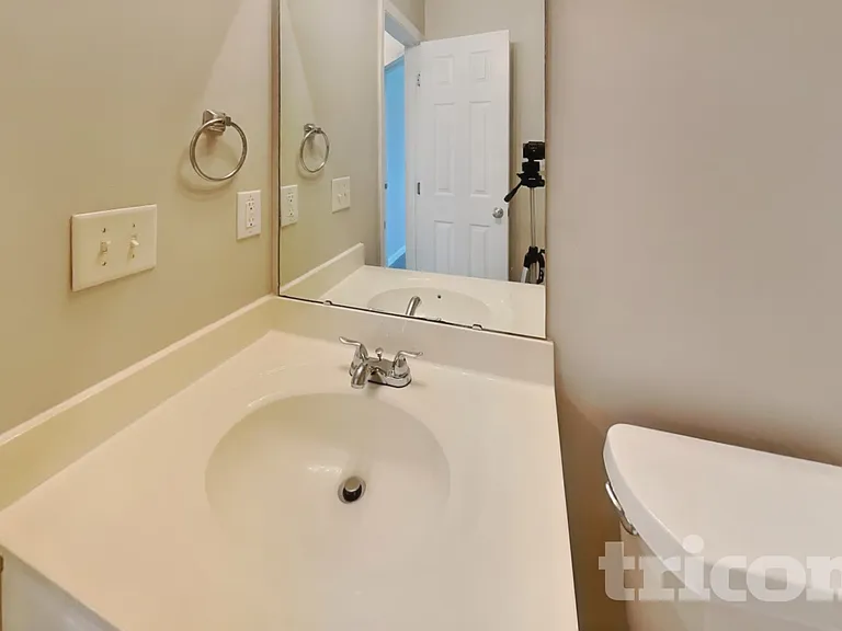4008 Laurel Glen Dr — Photo 13