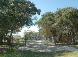 919 S Fuqua St, Rockport, TX 78381