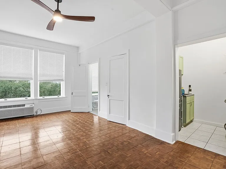 106 W Gwinnett St #5C — Photo 10