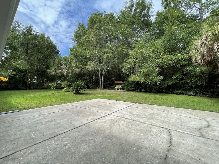 205 Wedgewood Ln — Photo 28