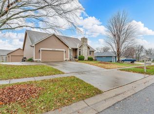 2405 SE Saturn Dr, Topeka, KS 66605