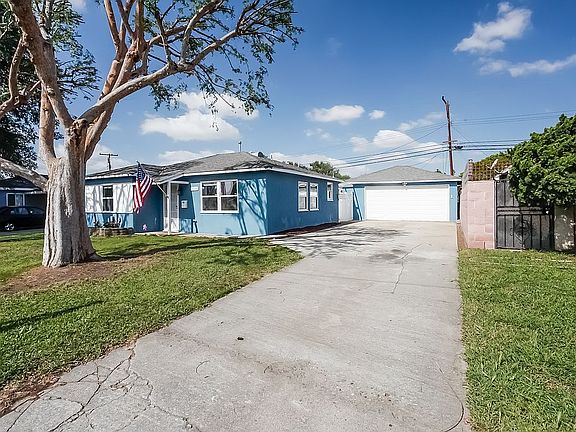 4th image of 11229 Telechron Ave