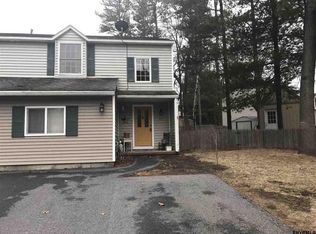 300 Caribou Ct, Ballston Spa, NY 12020