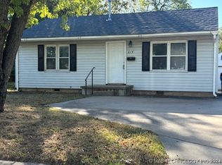 1014 N Urbana Ave, Tulsa, OK 74115