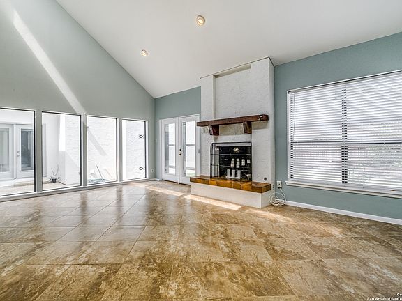 5th image of 3603 WOODROSE CIR