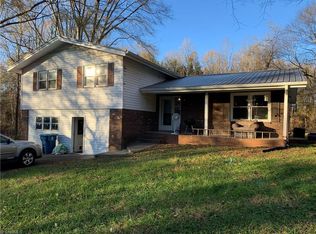 182 Sunset Cir, Mocksville, NC 27028