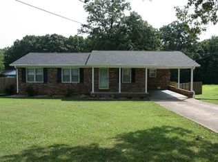 422 Overhead Bridge Rd, Camden, TN 38320