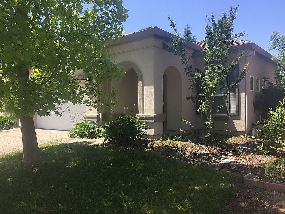 2nd image of 4632 Woodhawk Way