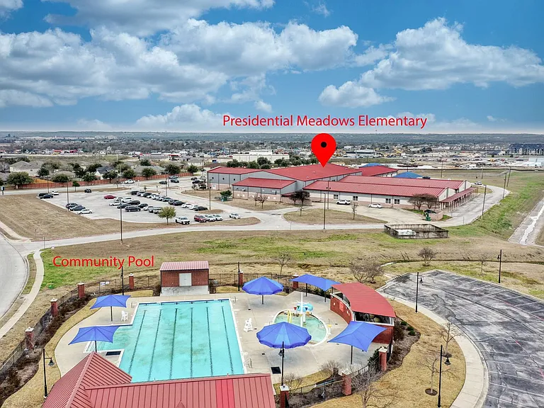 13516 Lyndon B Johnson St — Photo 16