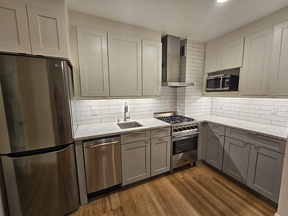 1st image of 408 W 34th St APT 4E