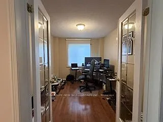 1354 Coldstream Dr — Photo 5