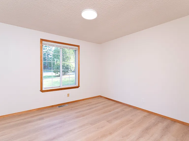 12920 SE 157th Pl — Photo 21