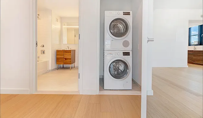 Rented by REAL New York | media 9