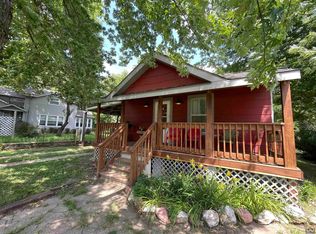 10022 SW Kingston Rd, Wakarusa, KS 66546