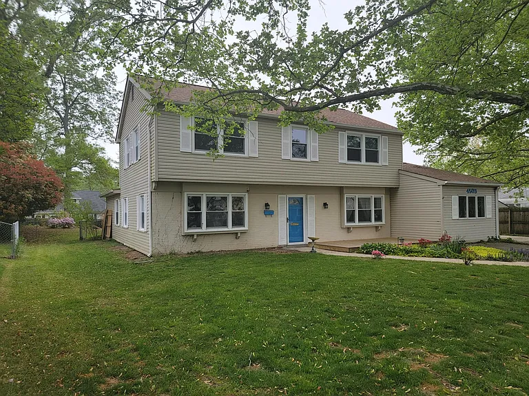 4503 Oaklyn Ln — Photo 3