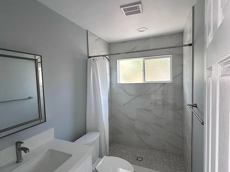 221 Lemon St #3 — Photo 4