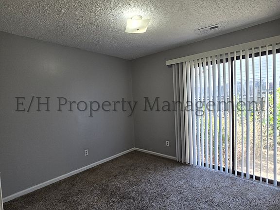 5th image of 1326 S Vine St #11429850