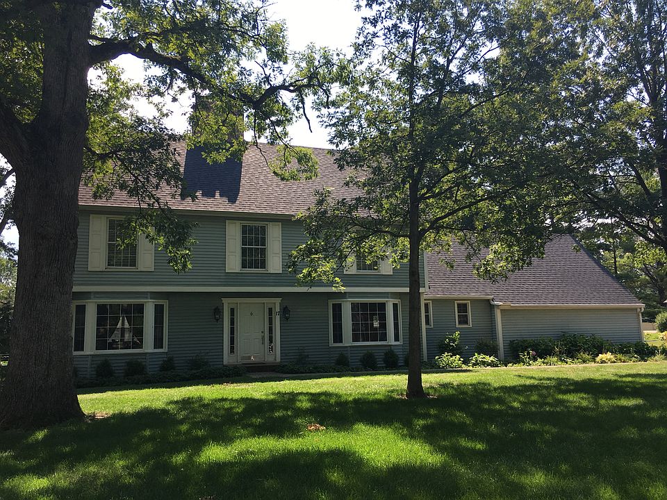 1st image of 17 Oaklane Dr