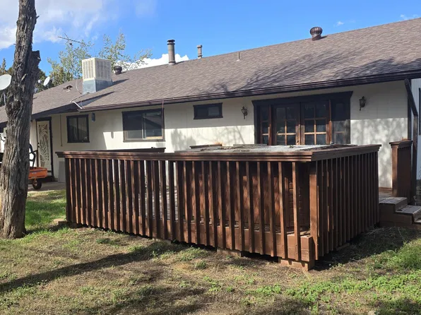 8373 Apache Dr, Show Low, AZ 85901