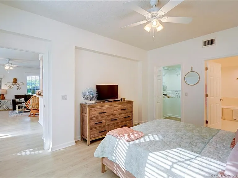 411 NE Plantation Rd #511 — Photo 30