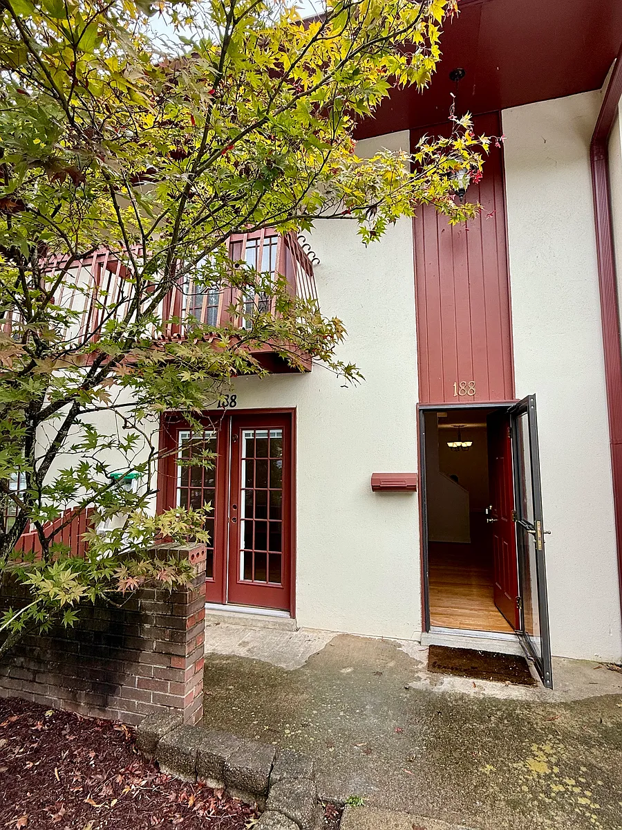 Building Photo - 214 Old Hickory Blvd #188