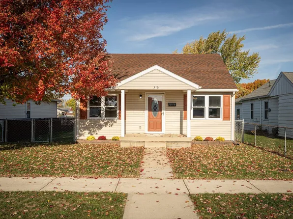 316 6th St, Washington Court House, OH 43160