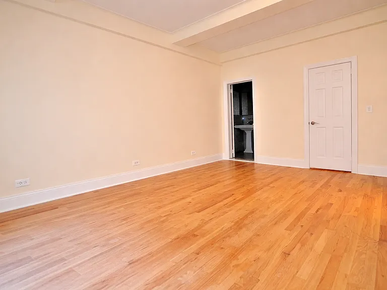 166 2nd Ave #3H — Photo 5