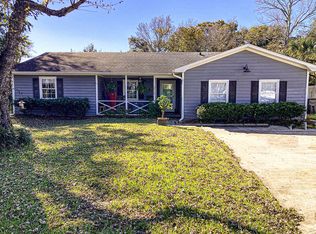 213 Teakwood Dr, Carolina Beach, NC 28428