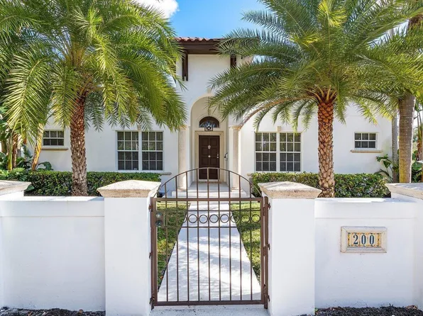 200 NE 2nd St, Boca Raton, FL 33432