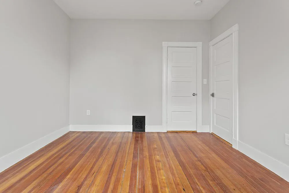 3 bed, 1350 sqft, $3,600 — Photo 4