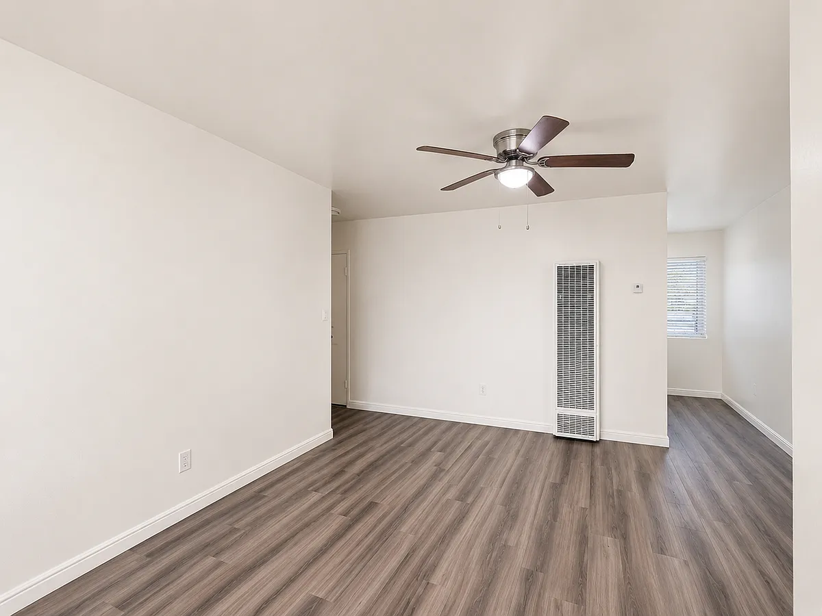 Building Photo - 441-449 Claydelle Ave El Cajon, CA 92020