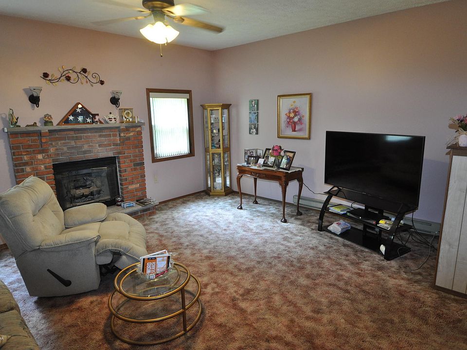 55 Seneca Rd, Albrightsville, PA 18210 Zillow