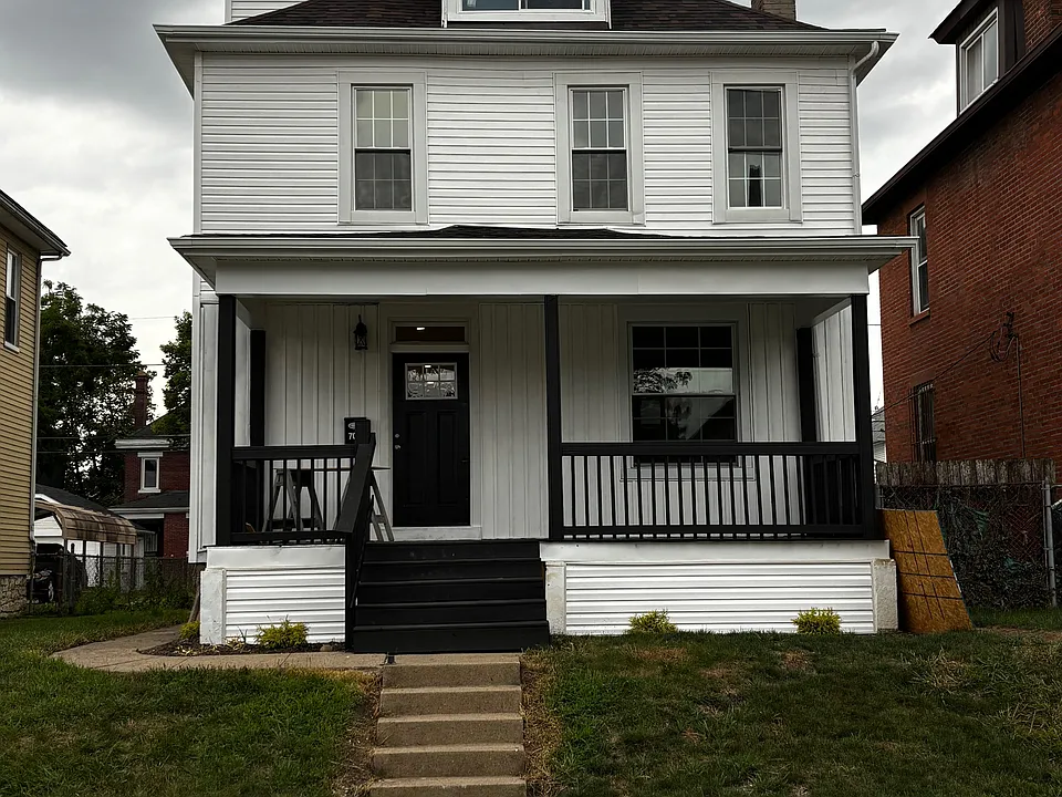 701 S 22nd St