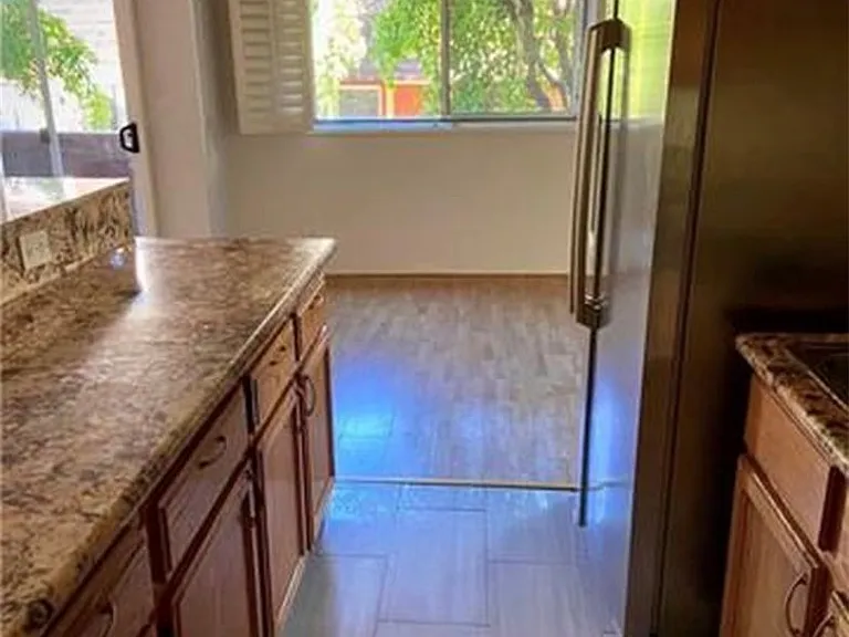 5403 Newcastle Ave #8 — Photo 9