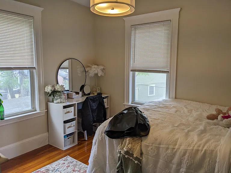 30 Pennsylvania Ave #1 — Photo 7