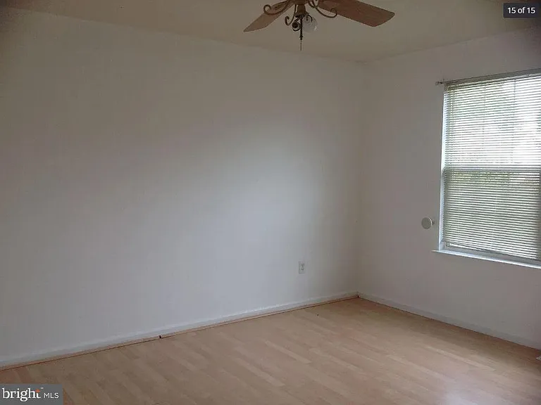 700 N Franklin Blvd #1105 — Photo 12