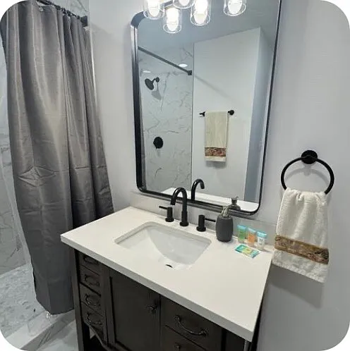 3 bed, 1300 sqft, $1,350 — Photo 2
