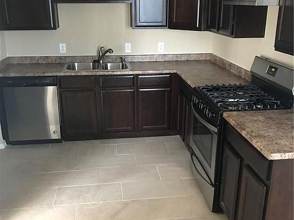 2nd image of 4404 Leeds Ave