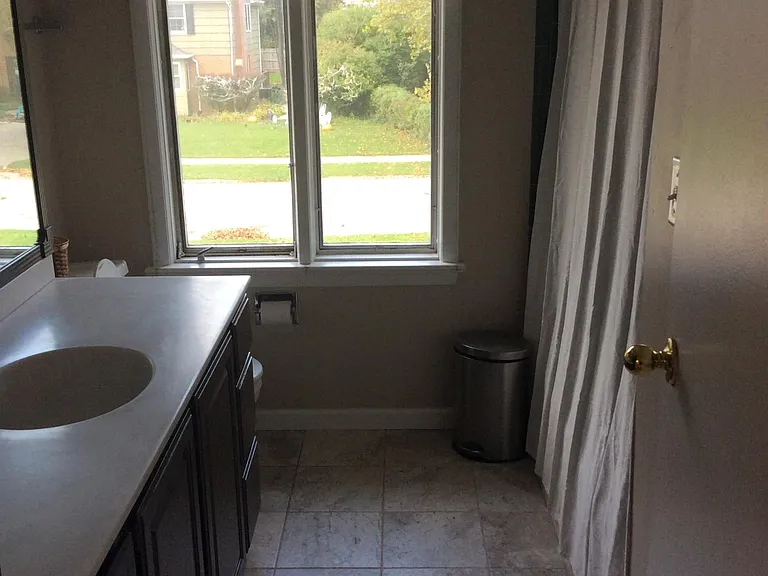 1332 Wayne St S — Photo 14