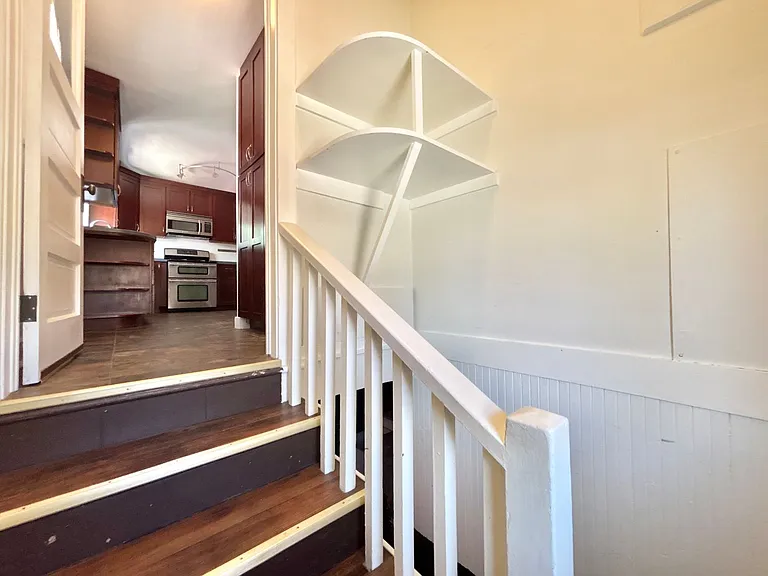 631 E Downington Ave — Photo 24