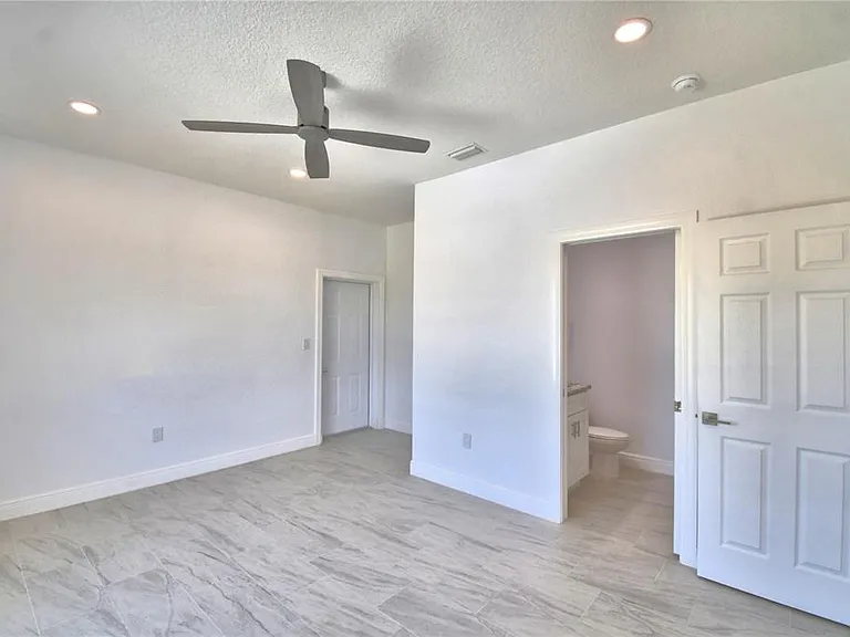 7951 Sarasota Dr #A — Photo 22